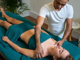 Abhyangam: Full Body Stress Relief Massage