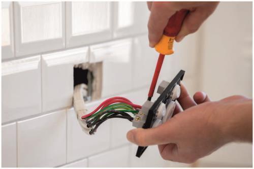 Switch/socket replacement